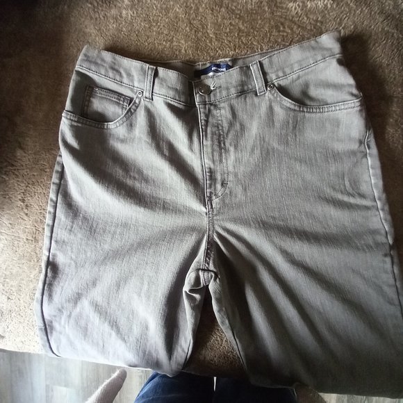 Basic Editions Classic Fit grey jeans - Picture 1 of 2
